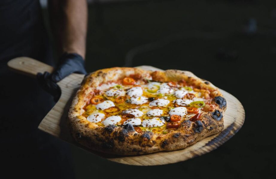 פיצה מוצרלה